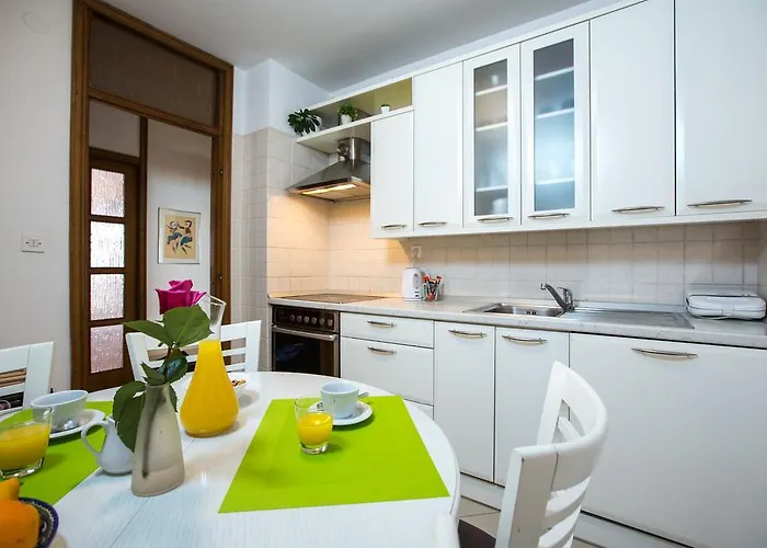 Marta Apartment